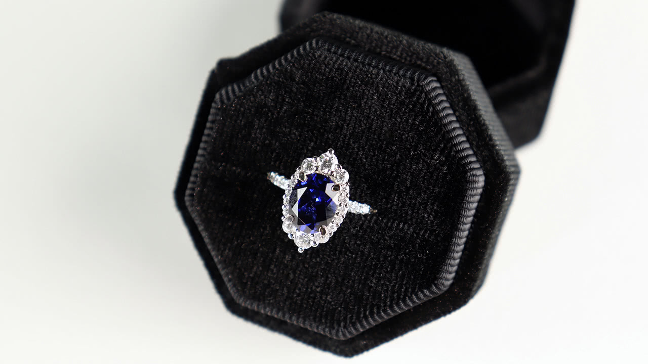 ANELLO DI MATRIMONIO CON INCISIONE SPAMTON